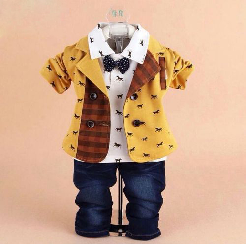 ملابس أطفال بالجملة