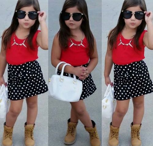 ملابس بنات بالجملة