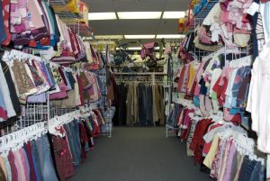 ألبسة بالجملة