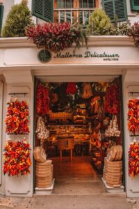  شروط فتح مطعم صغير